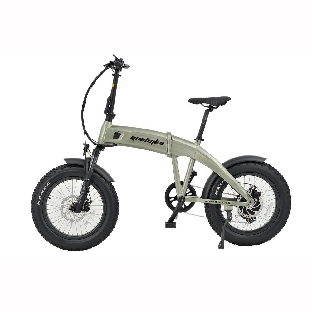 GeoByke Folding E-Bike – 500W electric bike with 20x4.0 fat tyres, suspension fork, throttle, and foldable frame for compact travel and trail riding